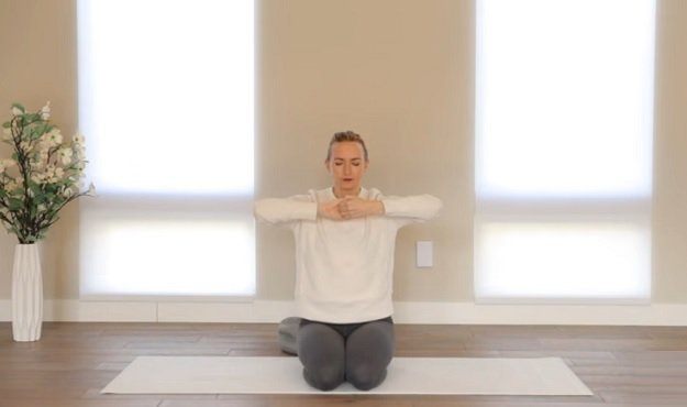 Easy Kundalini yoga for immune health video