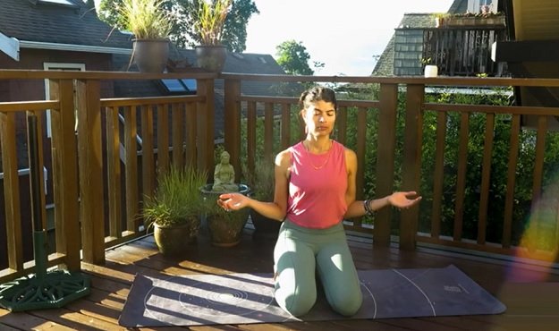 Mantra yoga video class