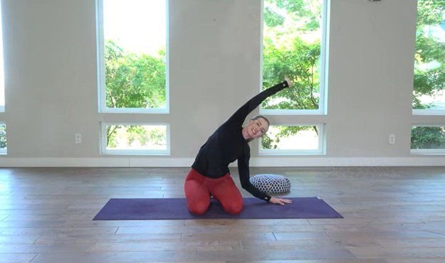 Feminine Kundalini yoga class video
