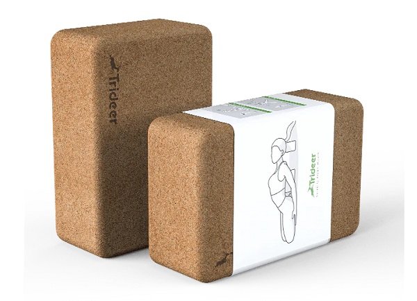 Plastic-free cork yoga blocks