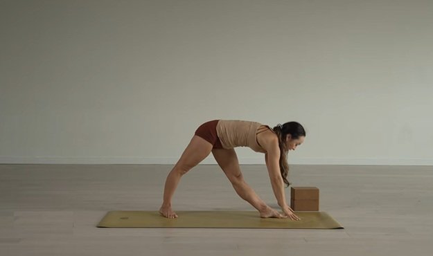 18-minute yoga for flexibility video class